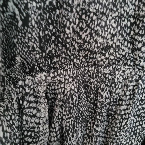 Dress - Picture 12 of 12